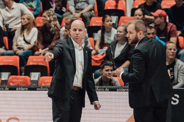 Game Day 4 of the Basketball Eurocup: Niners Chemnitz vs. Slask Wroclaw, October 21, 2026, starting at 7:00 p.m., Chemnitz, Chemnitz Arena. Pictured: Head Coach Danny Franco. Matchday 4 of the Basketball Eurocup: Niners Chemnitz vs. Slask Wroclaw, Chemnitz, Saxony, Germany Copyright: xEHLxMedia MichelxKöhlerx 20262110-Niners-Chemnitz-Slask-Wroclaw-010