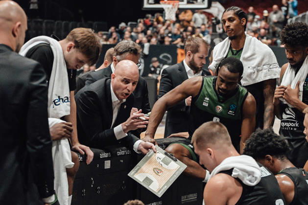 Game Day 4 of the Basketball Eurocup: Niners Chemnitz vs. Slask Wroclaw, October 21, 2026, starting at 7:00 p.m., Chemnitz, Chemnitz Arena. Pictured: Team Slask Wroclaw. Matchday 4 of the Basketball Eurocup: Niners Chemnitz vs. Slask Wroclaw, Chemnitz, Saxony, Germany Copyright: xEHLxMedia MichelxKöhlerx 20262110-Niners-Chemnitz-Slask-Wroclaw-028