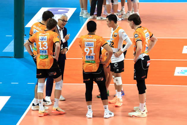 October 21, 2026, Germany, GER, DEU, Volleyball 1st Bundesliga, Day 1, 2026–2027 Season, Berlin, BR Volleys vs. FT Freiburg Coach Andrea Anastasi BR Volleys, BR Volleys Players nordphoto GmbH Engler Berlin Max Schmeling Hall Berlin Germany Copyright: xNordphotox xEnglerx