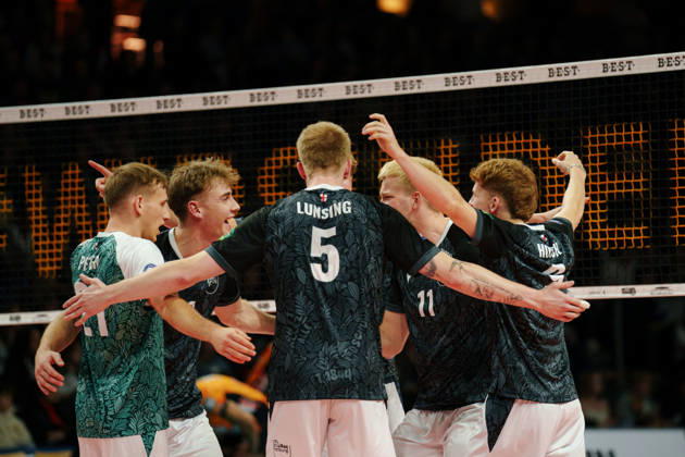 1 Men s Volleyball Bundesliga, Matchday 1: BERLIN RECYCLING Volleys vs. FT 1844 Freiburg. FT 1844 Freiburg celebrates on October 21, 2026, at the Max Schmeling Halle in Berlin, Germany.