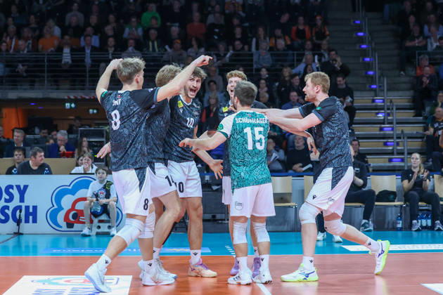 October 21, 2026, BR Volleys vs. FT 1844 Freiburg, Volleyball Bundesliga (BBL) Matchday 1, Max Schmeling Halle; Jubilation in Freiburg after earning a point; Berlin, Berlin, Germany
