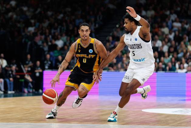 Nick Johnson of KK Croatia Split goes head-to-head with Justin Simon of the Gladiators Trier; Action: Vet Concept Gladiators Trier vs. KK Split, Basketball, FIBA Europe Cup, Matchday 3, 2026–2027 Season, October 21, 2026, Vet Concept Gladiators Trier vs. KK Split, Basketball, FIBA Europe Cup, Matchday 3, 2026–2027 Season, October 21, 2026 Copyright: xEibnerxPressefotox EP_ANS