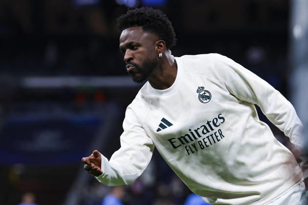 Real Madrid vs. RB Leipzig, UEFA Champions League 2026–27, October 21, 2026, Santiago Bernabéu Stadium, Madrid, Spain Vinicius Junior of Real Madrid warms up during the UEFA Champions League 2026 27 soccer match between Real Madrid and RB Leipzig at Santiago Bernabéu Stadium on October 21, 2026, in Madrid, Spain Madrid Santiago Bernabéu Stadium Madrid Spain Copyright: xAlejandroxMatiasxAcostax