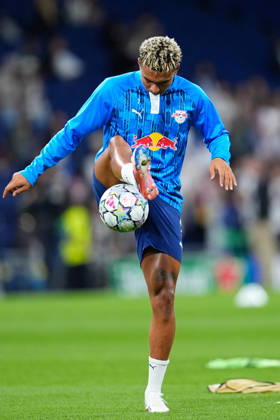 October 21, 2026, Madrid, Madrid, Spain: Antonio Nusa of RB Leipzig warms up during the UEFA Champions League 2026 27 League Phase MD3 match between Real Madrid CF and RB Leipzig at Bernabeu stadium on October 21, 2026, in Madrid, Spain. Madrid Spain - ZUMAa181 20261021_zaa_a181_041 Copyright: xDennisxAgyemanx