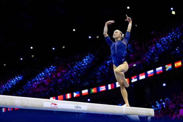 ROTTERDAM - Claire Pease (USA) during the team final at the World Gymnastics Championships in Rotterdam Ahoy. IRIS VAN DEN BROEK ANP xVIxANPxSportx xxANPxIVx 573187422 originalFilename: 573187422