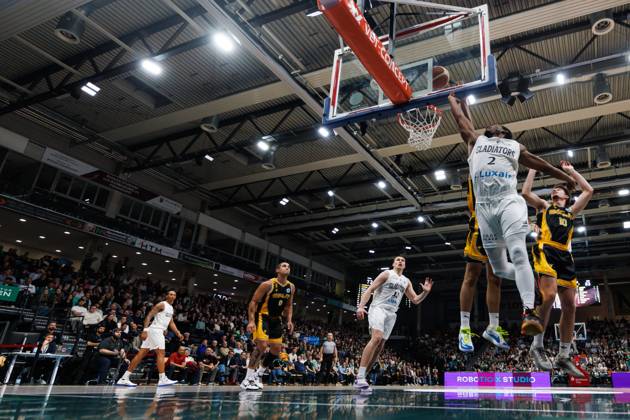 Terrell Harris of the Gladiators Trier goes head-to-head with Benedict Turudic of KK Croatia Split; Action: Vet Concept Gladiators Trier vs. KK Split, Basketball, FIBA Europe Cup, Matchday 3, 2026–2027 Season, October 21, 2026, Vet Concept Gladiators Trier vs. KK Split, Basketball, FIBA Europe Cup, Matchday 3, 2026–2027 Season, October 21, 2026 Copyright: xEibnerxPressefotox EP_ANS