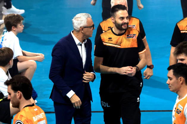 October 21, 2026, Germany, GER, DEU, Volleyball 1st Bundesliga, Day 1, 2026–2027 Season, Berlin, BR Volleys vs. FT Freiburg; Head Coach Andrea Anastasi (BR Volleys), Assistant Coach Saverio Di Lascio (BR Volleys); nordphoto GmbH, Engler, Berlin; Max Schmeling Hall, Berlin, Germany Copyright: xNordphotox xEnglerx