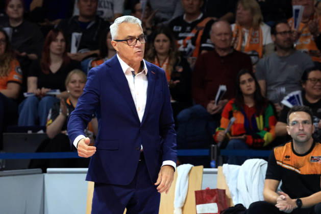 October 21, 2026, Germany, GER, DEU, Volleyball 1st Bundesliga, Day 1, 2026–2027 Season, Berlin, BR Volleys vs. FT Freiburg Coach Andrea Anastasi BR Volleys nordphoto GmbH Engler Berlin Max Schmeling Halle Berlin Germany Copyright: xNordphotox xEnglerx