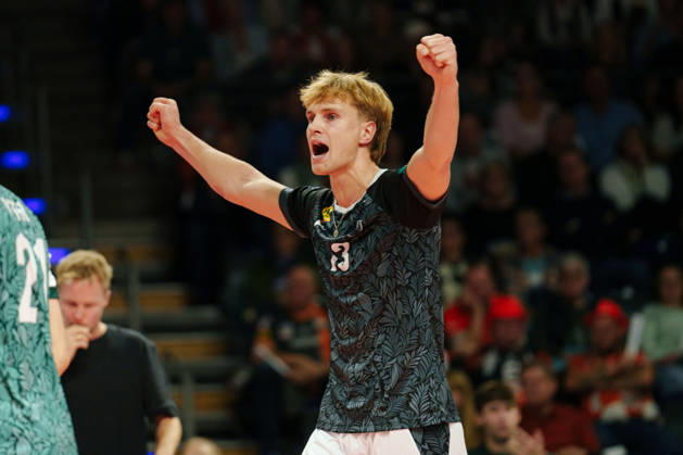 1 Men s Volleyball Bundesliga, Matchday 1: BERLIN RECYCLING Volleys vs. FT 1844 Freiburg. Jannik Brentel of FT 1844 Freiburg, No. 13, celebrates on October 21, 2026, at the Max Schmeling Halle in Berlin, Germany.