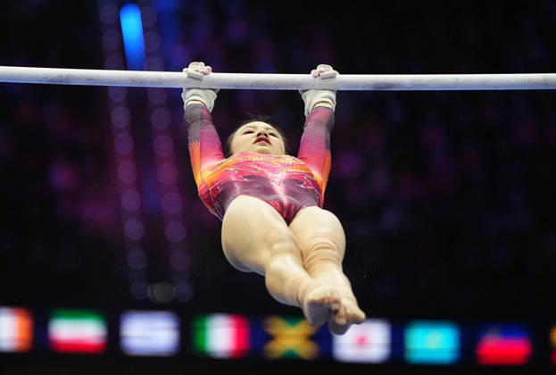 Qiu Qiyuan of China on the uneven bars during the artistic gymnastics competition on Day 5 of the World Championships at Ahoy in Rotterdam, Netherlands, on October 21, 2026. DeFodi Images