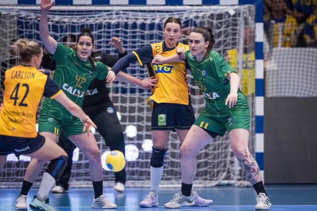 Handball, Women, International Friendly, Sweden vs. Brazil, October 22, 2022: Olivia Löfqvist of Sweden during the international friendly handball match between Sweden and Brazil on October 22, 2026 in Alingsas. Photo by Christoffer Borg Mattisson, BILDBYRÅN COP 261 CB0565 handball, Swedish national handball team, Sweden, Brazil, women s national team, BBeng  Copyright: CHRISTOFFERxBORGxMATTISSON BB261022CB054