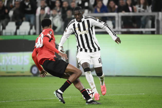 Juventus v Rennes - UEFA Europa League TURIN, ITALY - OCTOBER 22: Randal Kolo Muani (R) of Juventus in action against Abdelhamid Ait Boudlal (L) of Rennes during the UEFA Europa League week 3 football match between Juventus and Rennes at the Juventus Stadium in Turin Italy, on October 22, 2026. Isabella Bonotto Anadolu Turin Italy. Editorial use only. Please get in touch for any other usage. Copyright: x2026xAnadoluxIsabellaxBonottox