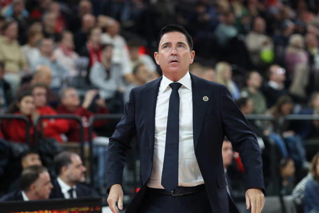 Xavi Pascual, Dubai Basketball, Head Coach, GER, FC Bayern Basketball vs. Dubai Basketball, Basketball, EuroLeague, Matchday 7, 2026–2027 Season, October 22, 2026, GER, FC Bayern Basketball vs. Dubai Basketball, Basketball, EuroLeague, Matchday 7, 2026–2027 Season, October 22, 2026, Munich Copyright: xEibner-Pressefoto JennixMaulx EP_JML