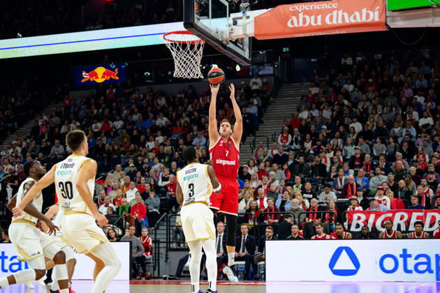 Basketball, EuroLeague, 20261022, FC Bayern Munich Dubai Basketball Pictured: Johannes Voigtmann, Bayern, 7, Munich, SAP Garden, Bayern, Germany Copyright: Passion2Press MarkusxFischerx