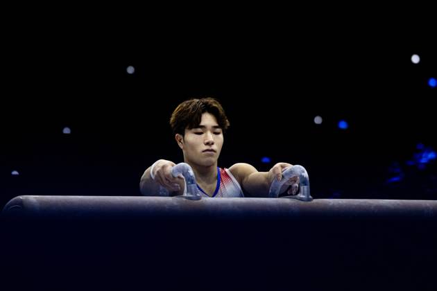 ROTTERDAM - Shinnosuke Oka (JPN) during the All-Around final at the World Gymnastics Championships in Rotterdam Ahoy. IRIS VAN DEN BROEK ANP xVIxANPxSportx xxANPxIVx 573289338 originalFilename: 573289338.jpg