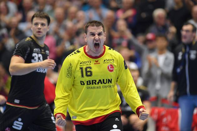 Celebration by Nebojsa Simic, goalkeeper for MT Melsungen 16, and Aaron Mensing, MT Melsungen 33 L, GER; MT Melsungen vs. Orlen Wisla Plock, POL; Handball; Men s Champions League; Group Matches; 2026–2027 Season; October 22, 2026, GER, MT Melsungen vs. Orlen Wisla Plock, Men’s Champions League, Group Match, 2026–2027 Season, October 22, 2026, Kassel Copyright: xEibner-Pressefotox xRolandxSippelx EP_RSL