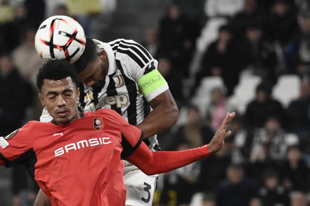 Juventus v Rennes - UEFA Europa League TURIN, ITALY - OCTOBER 22: Bremer (R) of Juventus in action against Abdelhamid Ait Boudlal (L) of Rennes during the UEFA Europa League week 3 football match between Juventus and Rennes at the Juventus Stadium in Turin Italy, on October 22, 2026. Isabella Bonotto Anadolu Turin Italy. Editorial use only. Please get in touch for any other usage. Copyright: x2026xAnadoluxIsabellaxBonottox