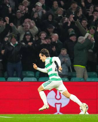 Mika Baur of Celtic celebrates scoring to give Celtic a 1-0 lead Celtic v Celta Vigo, UEFA Europa League, Football, Celtic Park, Glasgow, Scotland, UK - 22 Oct 2026Glasgow Celtic Park Scotland United Kingdom  Copyright: xStuartxWallace Shutterstockx 17230137cb