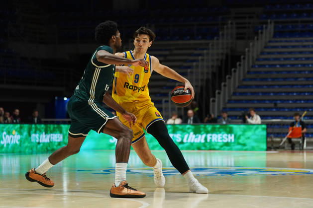 October 22, 2026, Belgrade, Central Serbia, Serbia: 20261022, Belgrade, Serbia - Maccabi Rapyd Tel Aviv and Real Madrid play a EuroLeague regular season basketball game at the Aleksandar Nikolic Hall. SORKIN ROMAN in action during the game. Belgrade Serbia - ZUMAd223 20261022_zip_d223_037 Copyright: xMarkoxDimicx