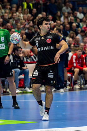 Kassel, Germany, October 22, 2026 EHF Champions League 2026–2027 Group Stage Group B Match 5 MT Melsungen vs. Orlen Wisla Plock Pictured: Erik Balenciaga MT Rothenbach Halle, Hesse Copyright: xFotostandx xKruczynskix