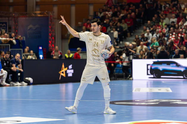 Kassel, Germany, October 22, 2026 EHF Champions League 2026–2027 Group Stage Group B Match 5 MT Melsungen vs. Orlen Wisla Plock Pictured: Gergo Fazekas (SPR) gesturing on the court at Rothenbach Halle in Hesse Copyright: xFotostandx xKruczynskix