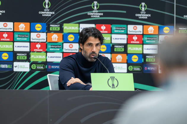 Inter Club Escaldes v Universitatae Craiova - UEFA Conference League Filipe Coelho, head coach of Universitatea Craiova, speaks during a press conference, PK, Pressekonferenz following the UEFA Conference League match between Inter Club d Escaldes and Universitatea Craiova at New FAF Stadium in Encamp, Andorra, on October 22, 2026. Encamp Andorra Andorra  Copyright: xWalterxCunhax originalFilename:cunhacarvalho-notitle261022_npcln.jpg