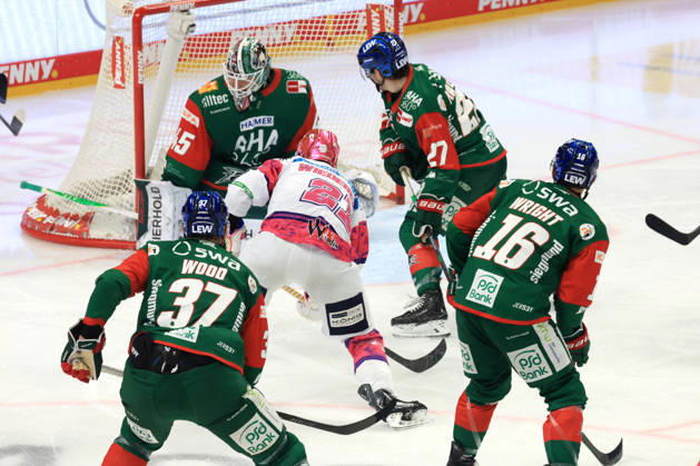 October 23, 2026, DEU, GER, Ice Hockey, Matchday 11, 2026–27 Season, Berlin, Eisbären Berlin vs. Augsburger Panther Manuel Wiederer, Eisbären Berlin 21, TOBIAS ANCICKA, Augsburger Panther 45, KYLE MAYHEW, Augsburger Panther, 27; Kyle Wood, Augsburger Panther, 37; CAMERON WRIGHT, Augsburger Panther, 16; nordphoto GmbH, Engler Berlin, Uber Arena Berlin, Germany Copyright: xNordphotox xEnglerx