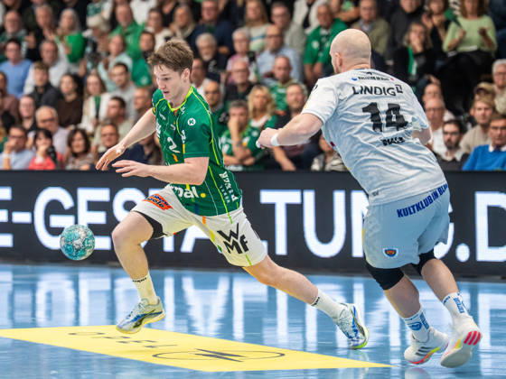 Oskar Neudeck, Frisch Auf Goeppingen, No. 02, driving the ball with speed; Frisch Auf Goeppingen vs. ThSV Eisenach, Handball, 1st Bundesliga, Men, 2026–2027 Season, October 23, 2026, Frisch Auf Goeppingen vs. ThSV Eisenach, Handball, 1st Bundesliga, Men, 2026–2027 season, October 23, 2026, Goeppingen Copyright: xEibner-Pressefoto MichaelxSchmidx EP_MST