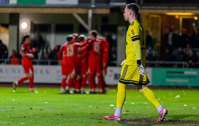 October 23, 2026 Soccer Season 2026–2027 Bavarian Regional League Matchday 04 SC Eltersdorf vs. SCE Quecken vs. FC Memmingen FCM xwoxzix Axel Hofmann 1, SC Eltersdorf disappoints Disappointment on defense Goal celebration Cheers Joy after a goal Goal Shot on goal for the 0–1 by Philipp Kirsamer 9, FC Memmingen