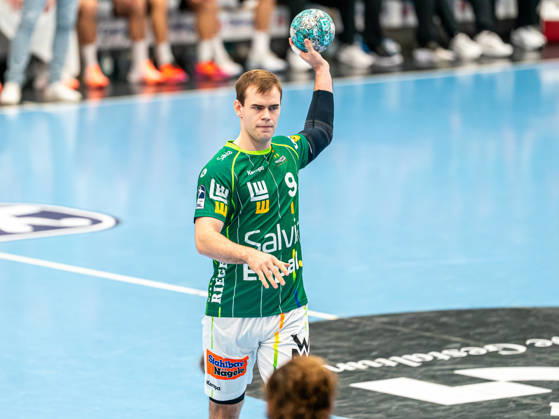 Former Eisenach player Max Beneke, Frisch Auf Goeppingen, 09 on the ball, Frisch Auf Goeppingen vs. ThSV Eisenach, Handball, 1st Bundesliga, Men, 2026–2027 season, October 23, 2026, Frisch Auf Goeppingen vs. ThSV Eisenach, Handball, 1st Bundesliga, Men, 2026–2027 Season, October 23, 2026, Goeppingen Copyright: xEibner-Pressefoto MichaelxSchmidx EP_MST