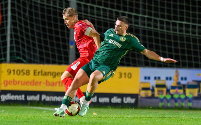 October 23, 2026 Soccer Season 2026–2027 Bavarian Regional League Matchday 04 SC Eltersdorf vs. SCE Quecken FC Memmingen FCM xwoxzix Max Zeller 2, FC Memmingen Yannik Jassmann 9, SC Eltersdorf, right