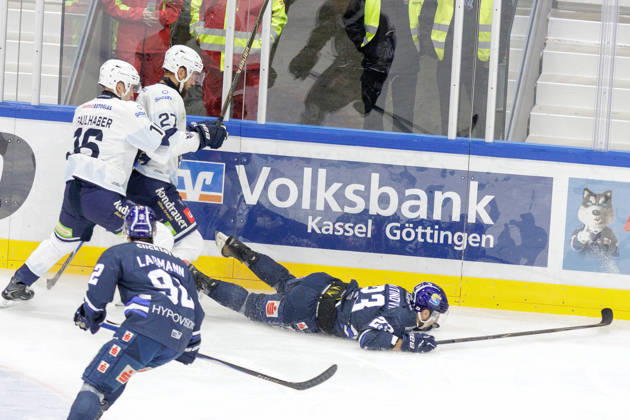 Ice hockey, Eishockey Men - DEL2 - EC Kassel Huskies vs Blue Devils Weiden Season 2026 2027 Jimmy Martinovic (C) of EC Kassel Huskies lays on the ice after tackle during the DEL2 ice hockey match between EC Kassel Huskies and Blue Devils Weiden in Kassel, Germany, 23 October 2026. Kassel entered the match in second place in the standings, while Weiden were ranked 12th. Hesse