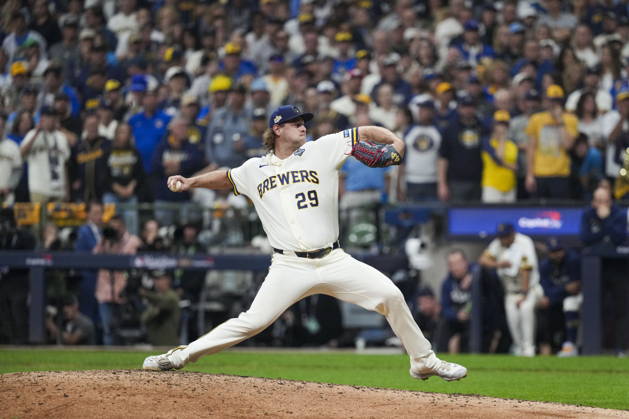MLB, Baseball Herren, USA World Series Game 1 - Milwaukee Brewers vs Tampa Bay Rays Milwaukee Brewers pitcher Trevor Megill in action during the Major League Baseball (MLB) World Series Game 1 between the Milwaukee Brewers and Tampa Bay Rays at American Family Field in Milwaukee, Wisconsin, USA, 23 October 2026. MILWAUKEE WISCONSIN UNITED STATES  Copyright: xROSSxHARRIEDx