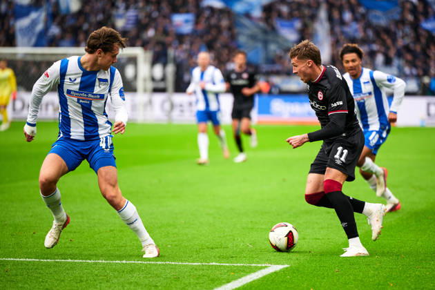 Joel Grodowski, Arminia Bielefeld, 11; Linus Gechter, Hertha BSC, 44; GER; Hertha BSC vs. Arminia Bielefeld, 2. Bundesliga, 2026–27 season, Matchday 9, October 24, 2026 DFL regulations prohibit any use of photographs as image sequences and or quasi-video GER, Hertha BSC vs. Arminia Bielefeld, 2. Bundesliga, 2026–27 season, Matchday 9, October 24, 2026, Berlin Copyright: xClaudiusxRauch,xEibner-Pressefotox xClaudiusxRauchx EP_CRH