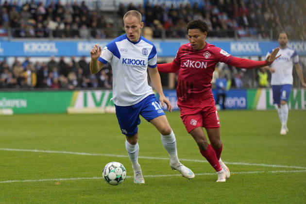 October 24, 2026, Hänsch Arena, Meppen, GER, 3rd Division, Matchday 11: SV Meppen vs. Würzburger Kickers, Jannic Ehlers (SV Meppen 17) vs. Liam Omore (Würzburger Kickers 17) DFL REGULATIONS PROHIBIT ANY USE OF PHOTOGRAPHS AS IMAGE SEQUENCES AND OR QUASI-VIDEO Meppen, Lower Saxony, Hänsch Arena