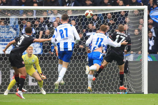October 24, 2026, Germany, Soccer, Bundesliga 2, Matchday 9, 2026–2027 Season, Berlin Olympic Stadium, Hertha BSC vs. Arminia Bielefeld, Niklas Kolbe (Hertha BSC Berlin 27), Sebastian Groenning (Hertha BSC Berlin 17), Jonas Kersken, Arminia Bielefeld 1, JOEL FELIX, Arminia Bielefeld 3, Arne Sicker, Arminia Bielefeld 17. 2. Bundesliga. DFB and DFL regulations prohibit any use of photographs as image sequences and or quasi-video. nordphoto GmbH, Engler, Berlin, Berlin Olympic Stadium, Berlin, Germany Copyright: xNordphotox xEnglerx