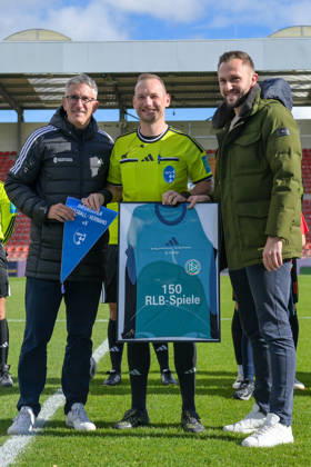 Stefan Treiber, referee, will officiate his 150th Regionalliga match today and will be honored before the game, October 24, 2026, Unterhaching, Germany, soccer, Bavarian Regionalliga, SpVgg Unterhaching vs. SpVgg Ansbach xslx