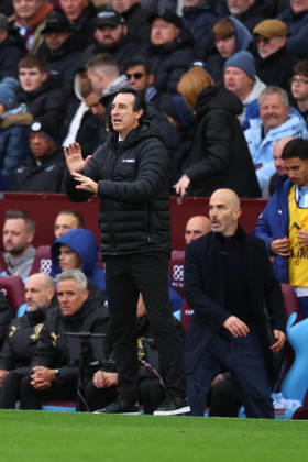 Aston Villa FC v Manchester City - Premier League 2026 27 Unai Emery, Manager of Aston Villa and Enzo Maresca, Manager of Manchester City on the side line during the Premier League 2026 27 match between Aston Villa FC and Manchester City at Villa Park on October 24, 2026 in Birmingham, England. WARNING! This Photograph May Only Be Used For Newspaper And Or Magazine Editorial Purposes. May Not Be Used For Publications Involving 1 player, 1 Club Or 1 Competition Without Written Authorisation From Football DataCo Ltd. For Any Queries, Please Contact Football DataCo Ltd on +44 (0) 207 864 9121 Birmingham Villa Park England United Kingdom Copyright: xAllstarxPicturexLibraryxLtdx