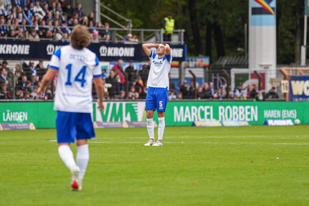 German Soccer, 3rd Division, Matchday 11, Hänsch Arena, Emslandstadion, Meppen, Emsland District, Lower Saxony, SV Meppen vs. FC Würzburger Kickers; Jonas Fedl (SV Meppen) can t believe it s 5 Copyright: xMichelxWittex