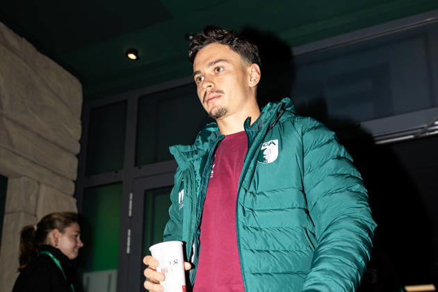 Germany: FC Augsburg vs. Union Berlin, Bundesliga 1, Matchday 7, 2026–27 Season, WWK Arena Augsburg; Fabian Rieder, FC Augsburg, 32; Augsburg WWK Arena, Bavaria, Germany Copyright: xBenedictxChristx
