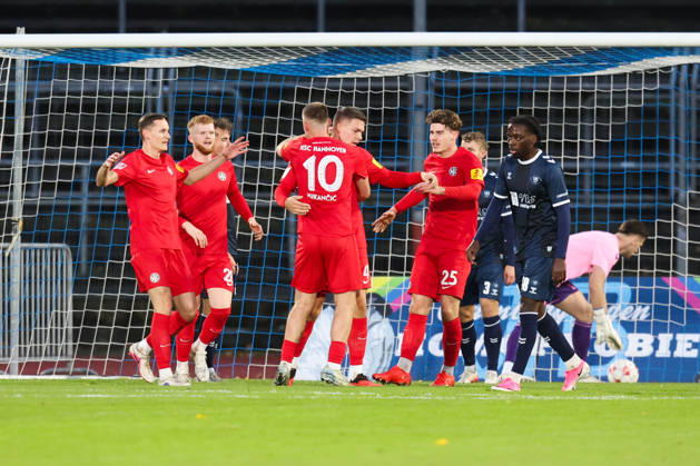 October 24, 2026, Soccer, Men s, Regionalliga Nord, Matchday 15, VfB Oldenburg vs. HSC Hannover: Celebration of the 0–1 goal by Fabian Weigel 4 HSC Hannover