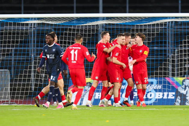 October 24, 2026, Soccer, Men s, Regionalliga Nord, Matchday 15, VfB Oldenburg vs. HSC Hannover: Celebration of the 0–1 goal by Fabian Weigel 4 HSC Hannover