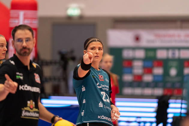 Pictured: Mackenzie Foley, 23, Dresdner SC, October 24, 2026; Dresdner SC Binder Blaubären vs. TSV Flacht, DEKRA 1 Bundesliga Women, Volleyball, Germany, Dresden, Cyberport Arena Copyright: HMBxMedia xEtiennexSchlick
