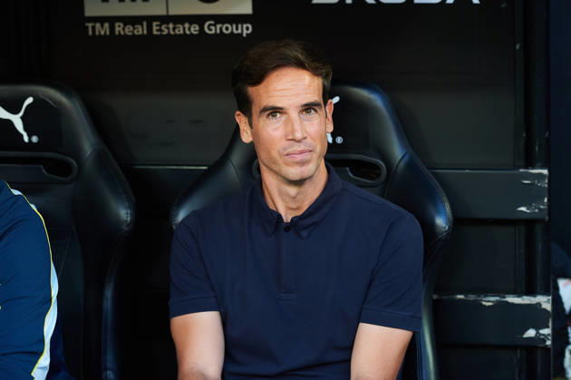 Head Coach Inigo Perez of Villarreal CF during the LaLiga EA Sports match between Valencia CF and Villarreal CF at Mestalla on October 24, 2026, in Valencia, Spain