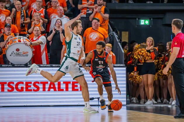 1st Basketball Bundesliga, easyCredit BBL, 2026–2027 Season, Men s Division, Regular Season, Matchday 6, October 24, 2026, RASTA Vechta vs. VET CONCEPT Gladiators Trier, Matt Lewis 11, RASTA Vechta in action, Vechta RASTA Dome, Lower Saxony, Germany