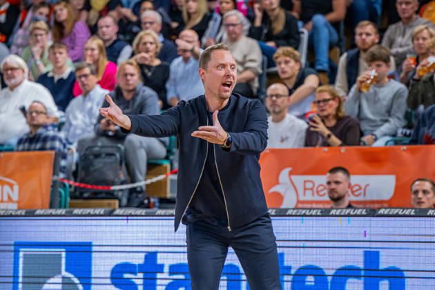 1st Basketball Bundesliga, easyCredit BBL, 2026–2027 Season, Men s Division, Regular Season, Matchday 6, October 24, 2026, RASTA Vechta vs. VET CONCEPT Gladiators Trier; Christian Held, Head Coach of RASTA Vechta, during the game at the RASTA Dome in Vechta, Lower Saxony, Germany