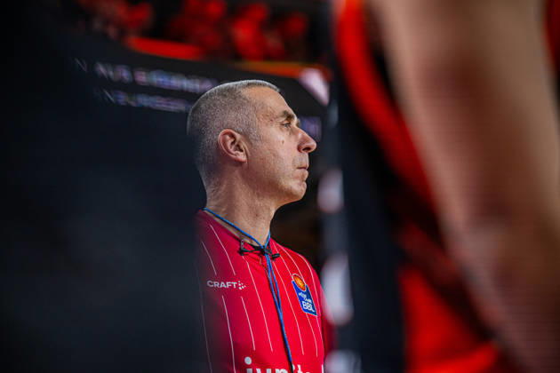 1st Basketball Bundesliga, easyCredit BBL, 2026–2027 Season, Men s Division, Regular Season, Matchday 6, October 24, 2026, RASTA Vechta vs. VET CONCEPT Gladiators Trier; Robert Lottermoser, BBL referee, during the game at the RASTA Dome in Vechta, Lower Saxony, Germany