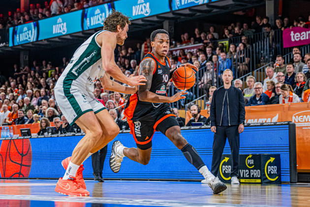 1st Basketball Bundesliga, easyCredit BBL, 2026–2027 Season, Men s Division, Regular Season, Matchday 6, October 24, 2026, RASTA Vechta vs. VET CONCEPT Gladiators Trier, Justin Edler Davis 10, RASTA Vechta in action, Vechta, RASTA Dome, Lower Saxony, Germany