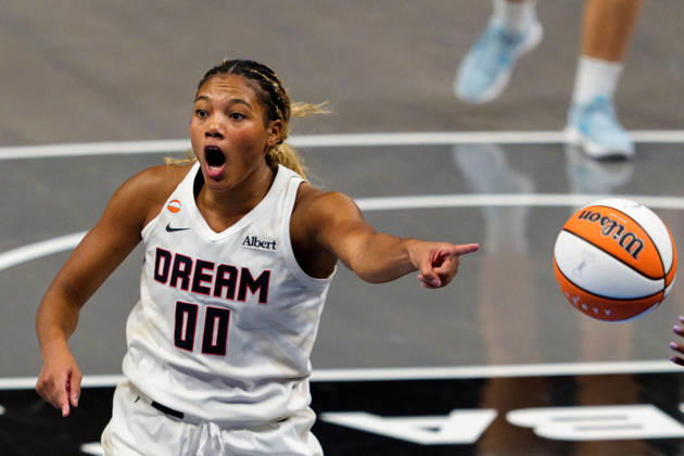 Golden State Valkyries v Atlanta Dream ATLANTA, GA - OCTOBER 24: Naz Hillmon 00 of the Atlanta Dream reacts during a game four of the WNBA, Basketball Damen, USA Finals between Golden State Valkyries and Atlanta Dream at State Farm Arena on October 24, 2026 in Atlanta, Georgia. Atlanta State Farm Arena GA United States Copyright: xAndrewxJ.xClark ISIxPhotosx 10105