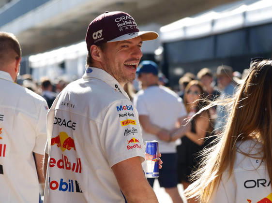 F1 Grand Prix USA - Saturday Arrivals Max Verstappen walks through the paddock ahead of the Formula 1 MSC Cruises United States Grand Prix at Circuit of the Americas in Austin, Texas, United States, on October 24, 2026. Austin Texas United States  Copyright: xStephaniexTacyx originalFilename:tacy-notitle261024_npGT2.jpg